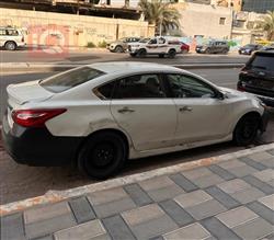 نيسان ألتيما